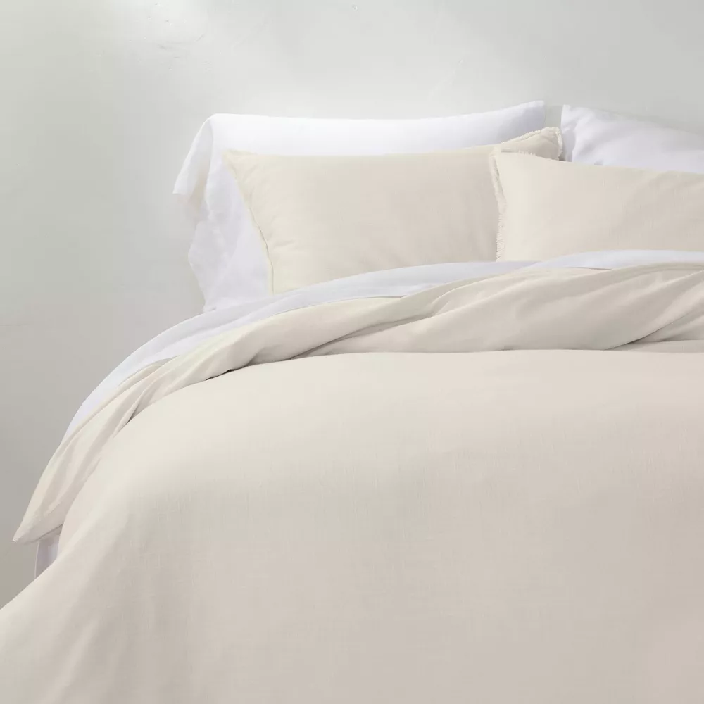 Cream colored bedding
